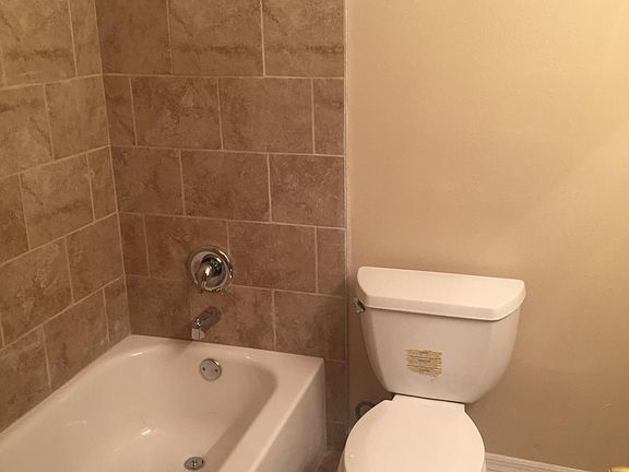 3rd image of 5312 Glasgow Ave