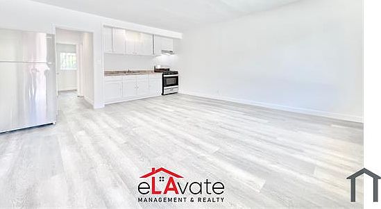 3rd image of 3900 Nicolet Ave #2X2