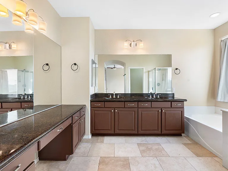 35434 N 31st Dr — Photo 30