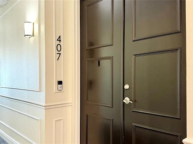350 Carolina Ave #407 — Photo 2