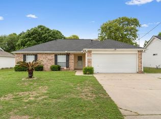4720 Connor Dr, Crestview, FL 32539