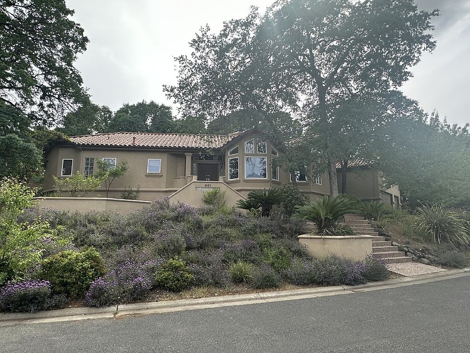 1st image of 681 Knight Ln