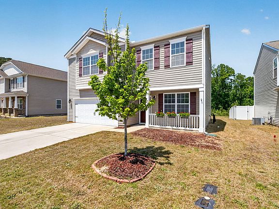 2nd image of 115 Rivercamp St