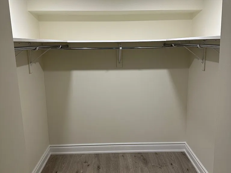 1590 Sorensen Ct #BASEMENT — Photo 15