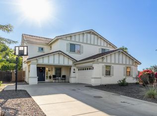 1111 E Blue Spruce Ln, Gilbert, AZ 85298