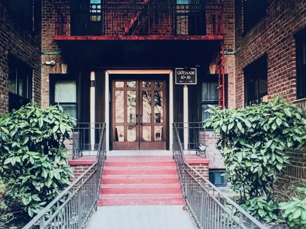 83-30 98th Street #3A, Woodhaven, NY 11421