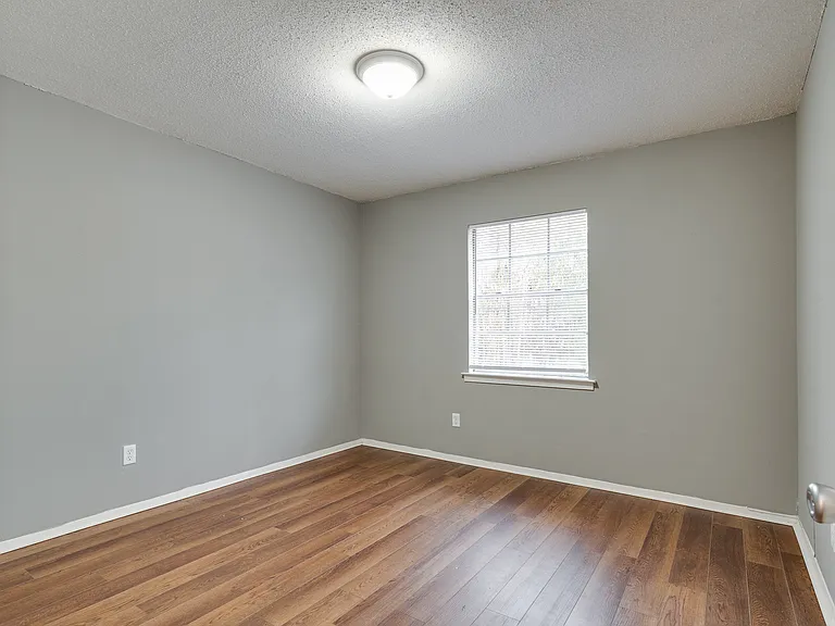 3646 Spottswood Ave #9 — Photo 12