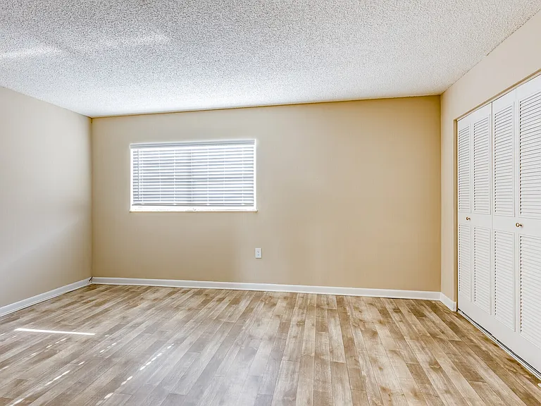 17105-17117 Gulf Blvd — Photo 19