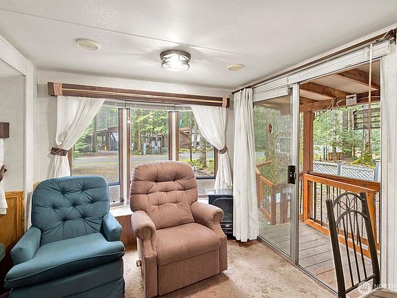 5th image of 164 6 Chanterelle Drive