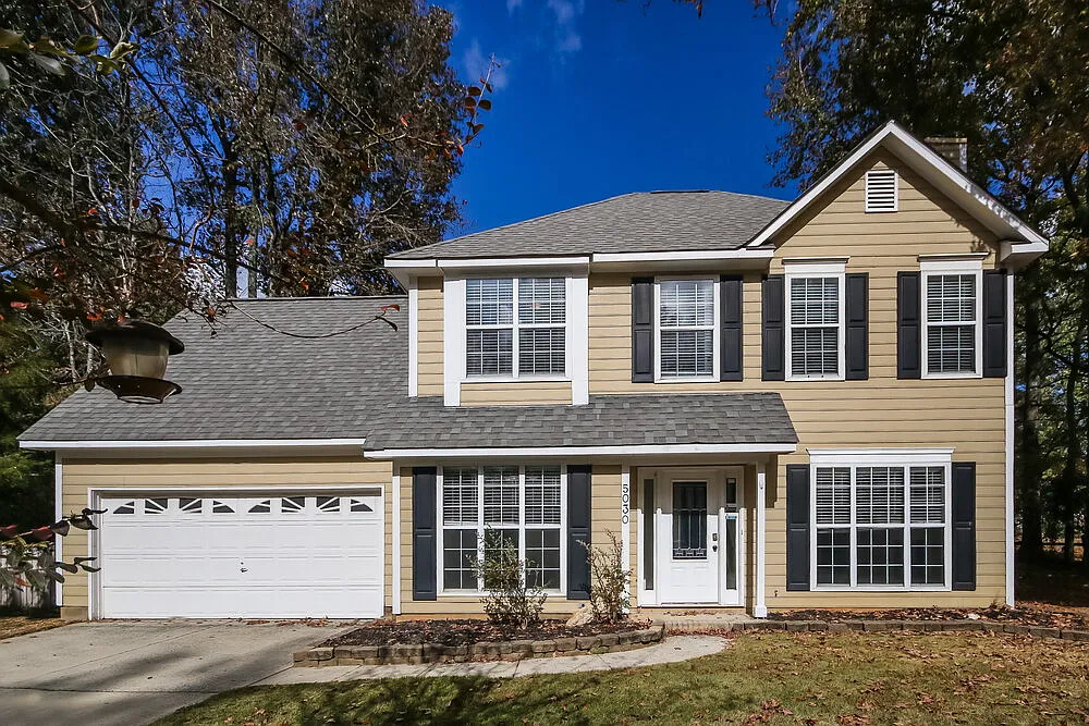 4 bed, 2.5 bath, 1738 sqft, $2,245 — Photo 1