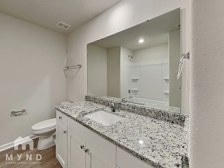 72 Royal Meadow Dr — Photo 20