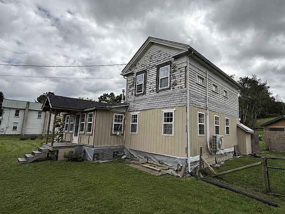 5th image of 518 Hamilton Valley Rd