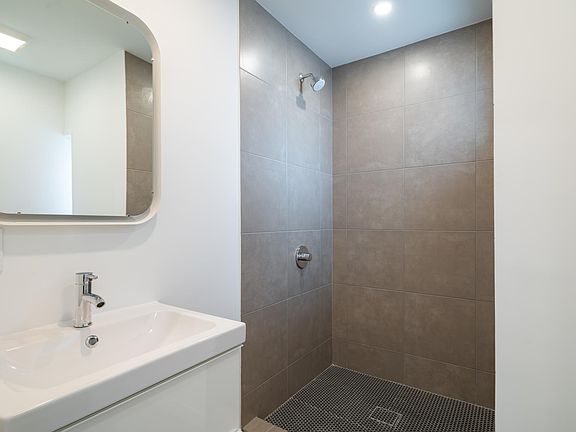 3rd image of 665 E Clearfield St Floor 2