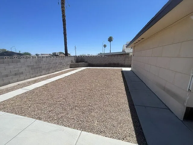 7016 Hurricane Way #A — Photo 9