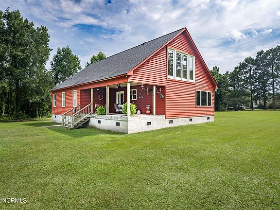 2nd image of 465 Rebekahs Holw SE