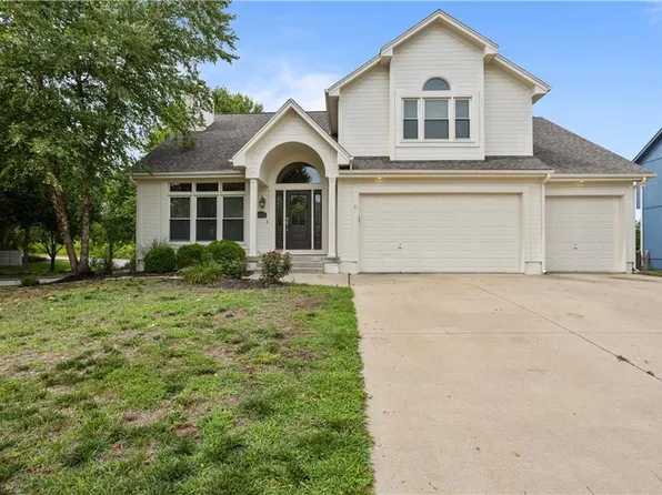 7900 NE 75th Ter, Kansas City, MO 64158