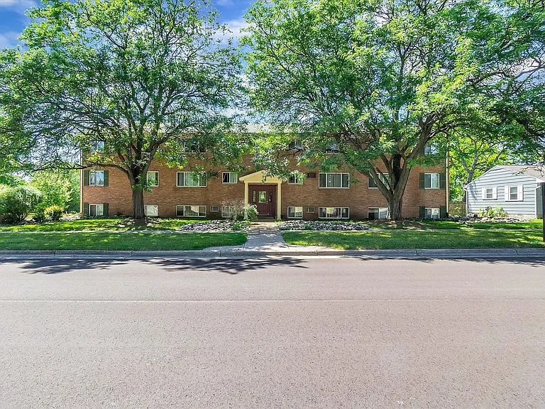 515 & 516 Maple St — Photo 20