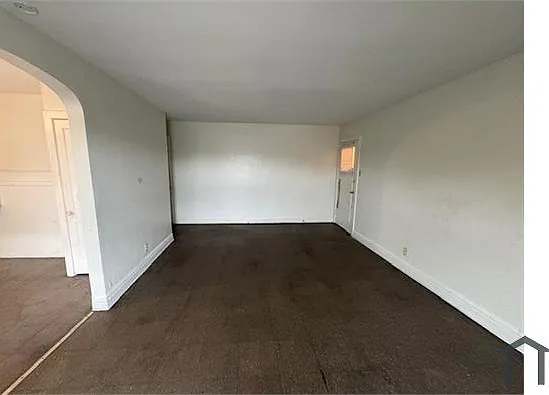 7427 S Broadway #B — Photo 6