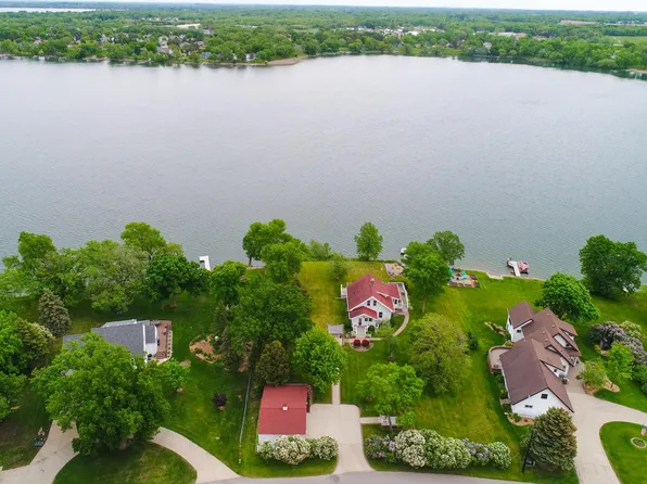 913 Van Dyke Rd NW, Alexandria, MN 56308