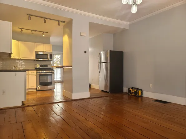 216 W 9th St #1, South Boston, MA 02127