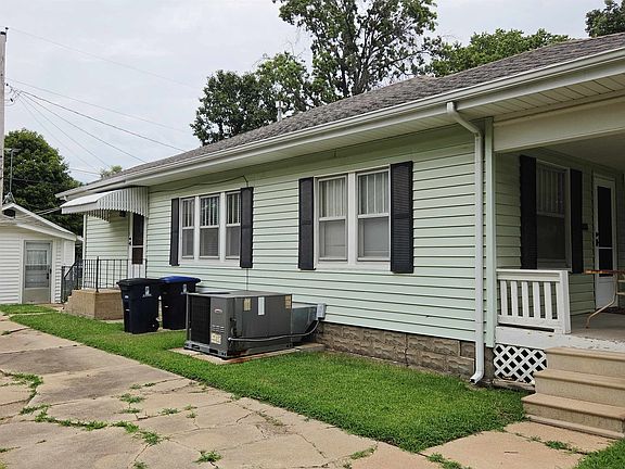 3rd image of 519 N Emporia St