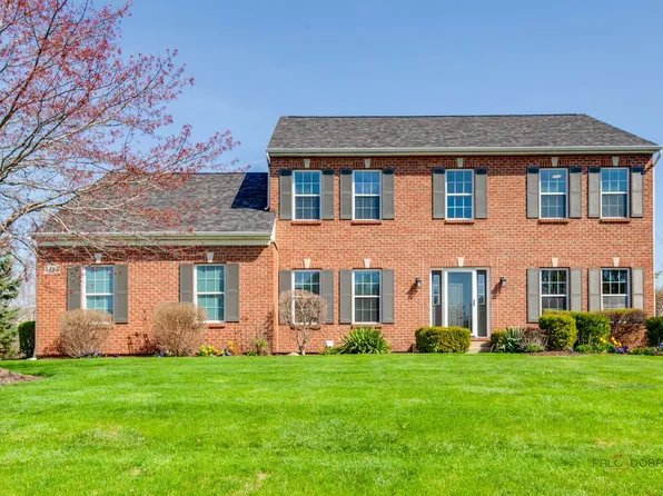 5494 Notting Hill Rd, Gurnee, IL 60031