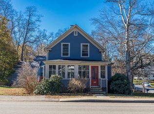 203 S Main St, Rochester, NH 03867
