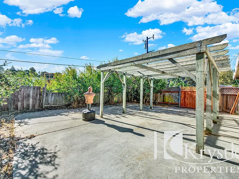 1114 Coronel Ave — Photo 18