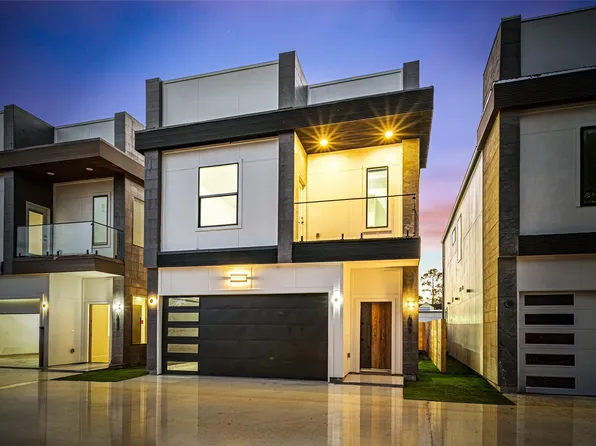 883 Paul Quinn St, Houston, TX 77091