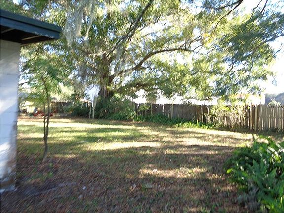 2nd image of 501 E Langford Dr