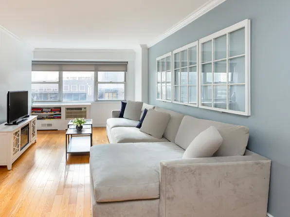 153 East 57th Street image 1 of 8