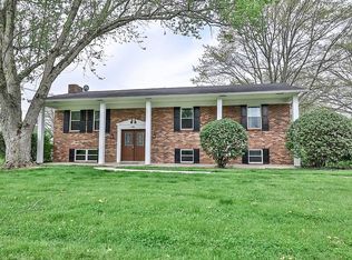 7185 Forest View Dr, West Chester, OH