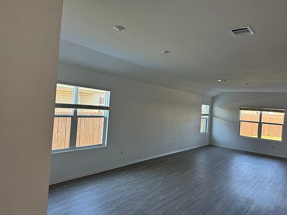 5th image of 4113 Brightwell Ranch Rd