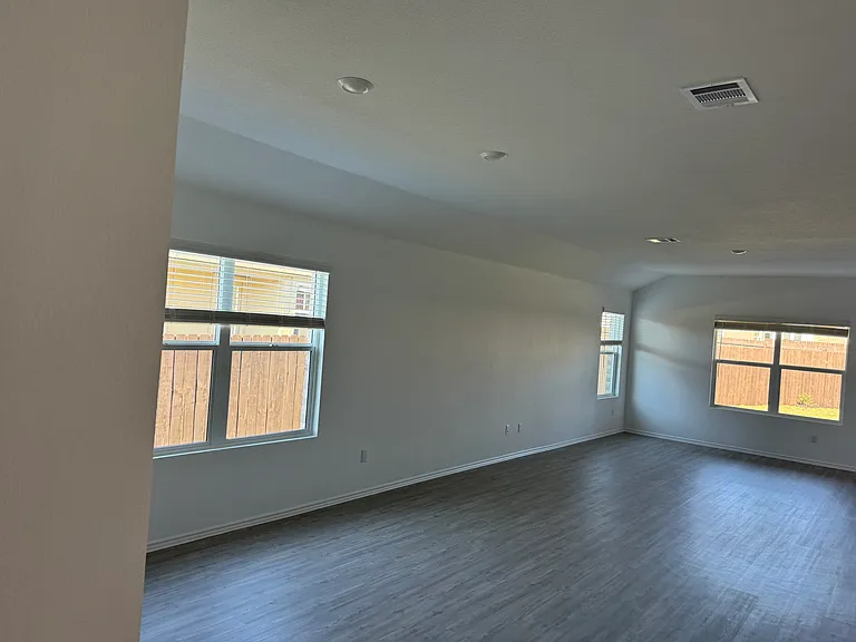4113 Brightwell Ranch Rd — Photo 5