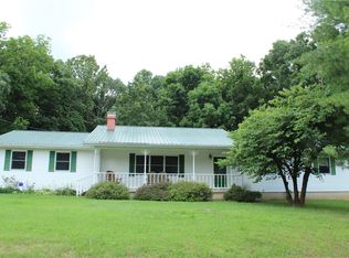 1596 E Fifty North Rd, Beecher City, IL 62414