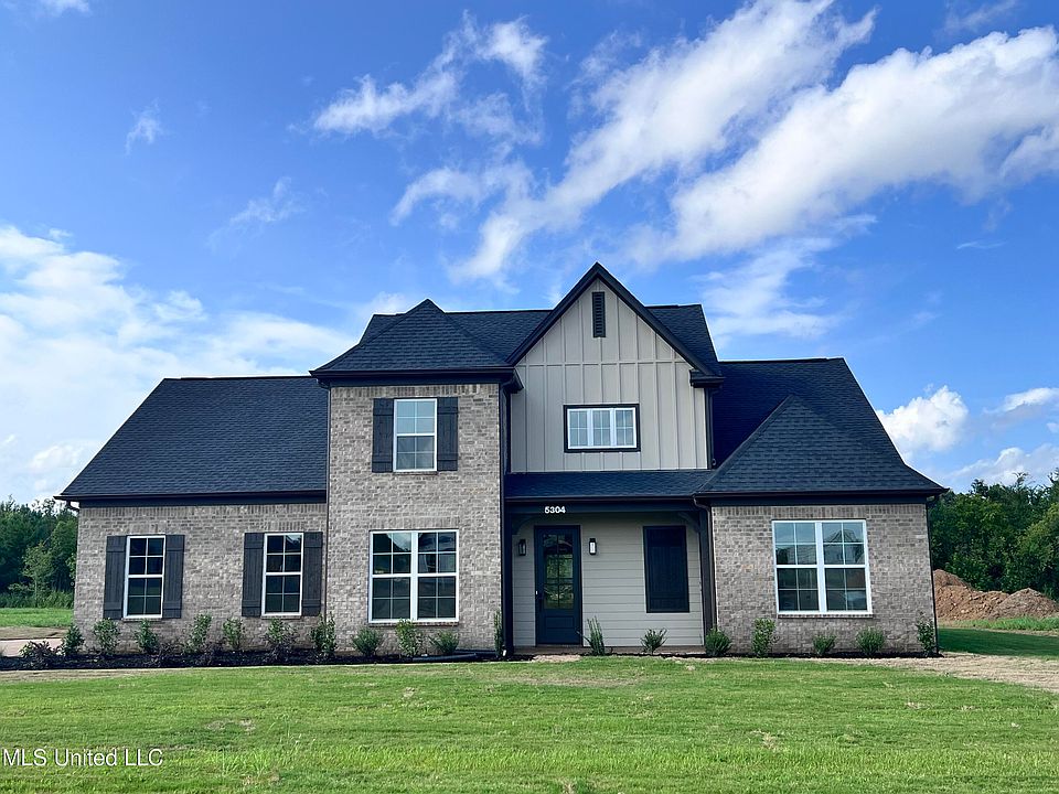 1st image of 5304 Douglas Dr