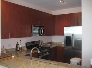 757 N Orleans St #1210, Chicago, IL