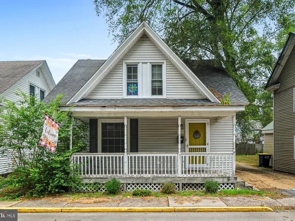 203 E 5th St, Laurel, DE 19956