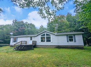 34 Carrie Rd, Negaunee, MI 49866