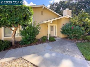 2733 Ptarmigan Dr APT 2, Walnut Creek, CA 94595