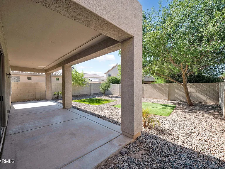 10281 W Carlota Ln — Photo 31