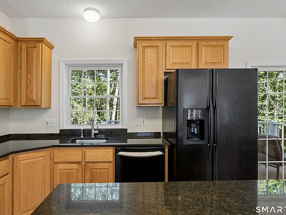 5th image of 285 Mallard Drive