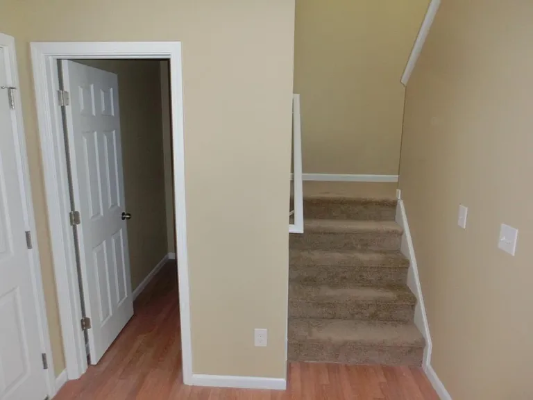 15713 Lakepoint Forest Dr — Photo 44