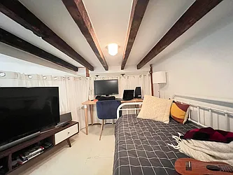 Rented by Nolita Group