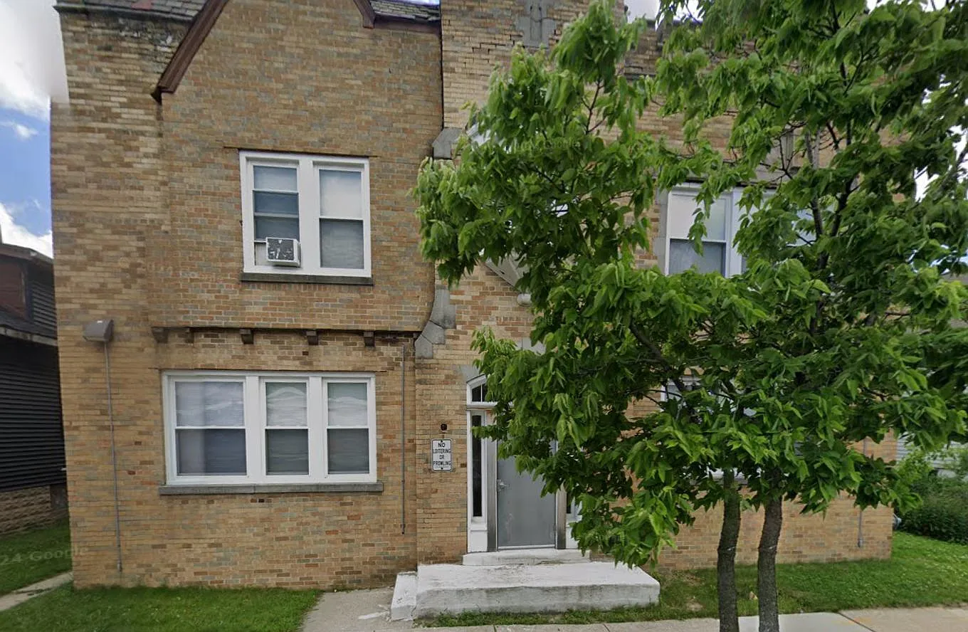 3811 W Hampton - Unit 1 — Photo 4