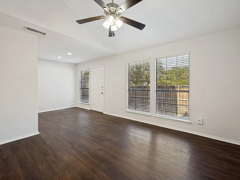117 Peachtree Court — Photo 14