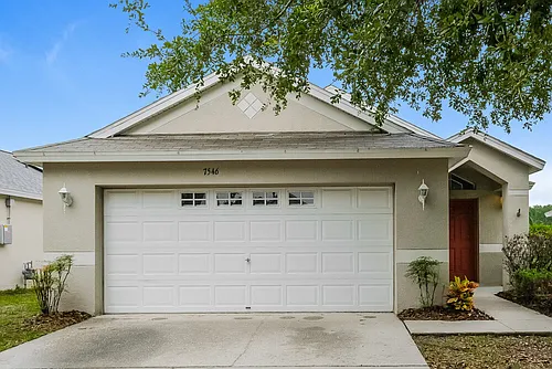 7546 Oxford Garden Cir Photo 1