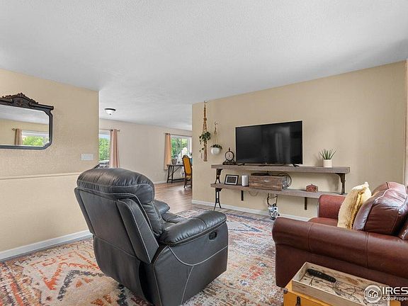 5th image of 4019 Burr Oak Dr
