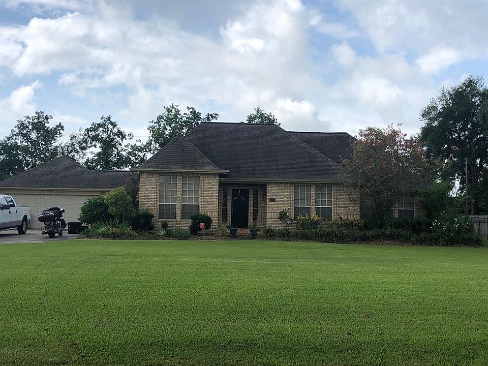 1st image of 12111 Milam Cir