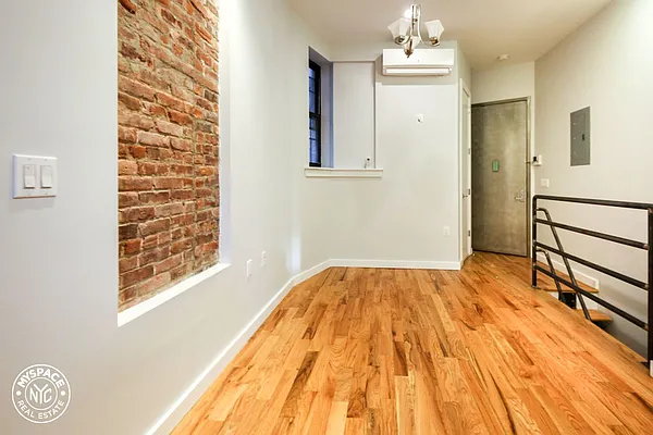 Rented by MySpaceNYC | media 41
